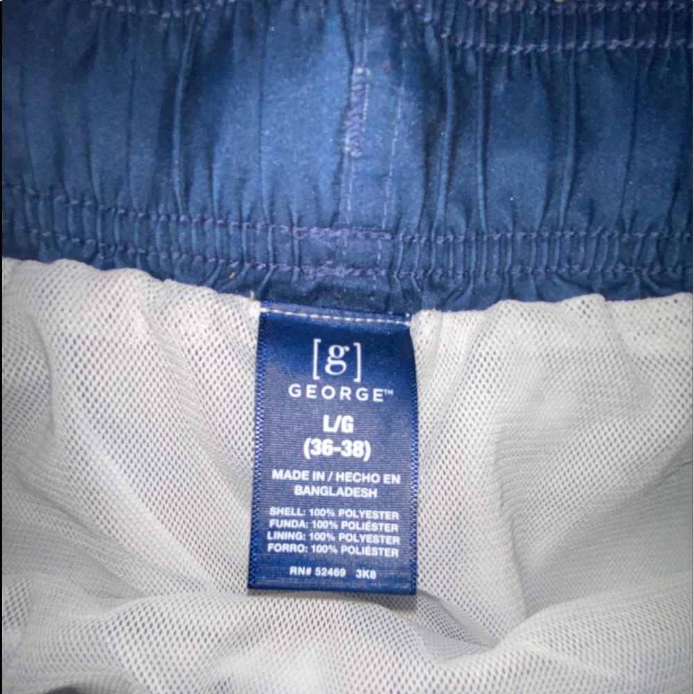 George Men’s Swim Trunks - Picture 2 of 4